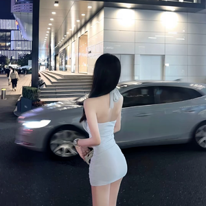 把朱竹清❌❌❌后喷出水
